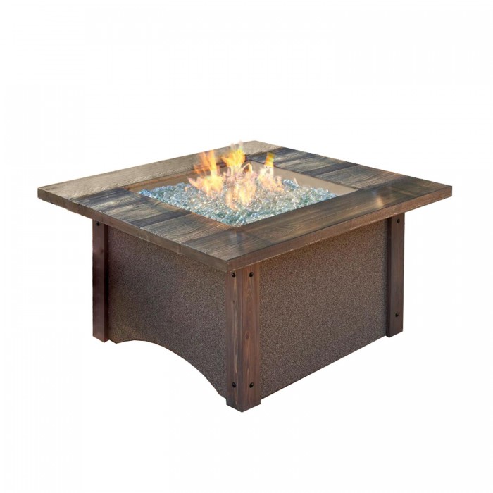 OUTDOOR GREATROOM Pine Ridge Square